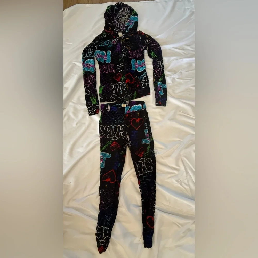 312 NYC Y2K Graphic Tracksuit Set Hoodie Leggings Bubble Textured Stretch Retro